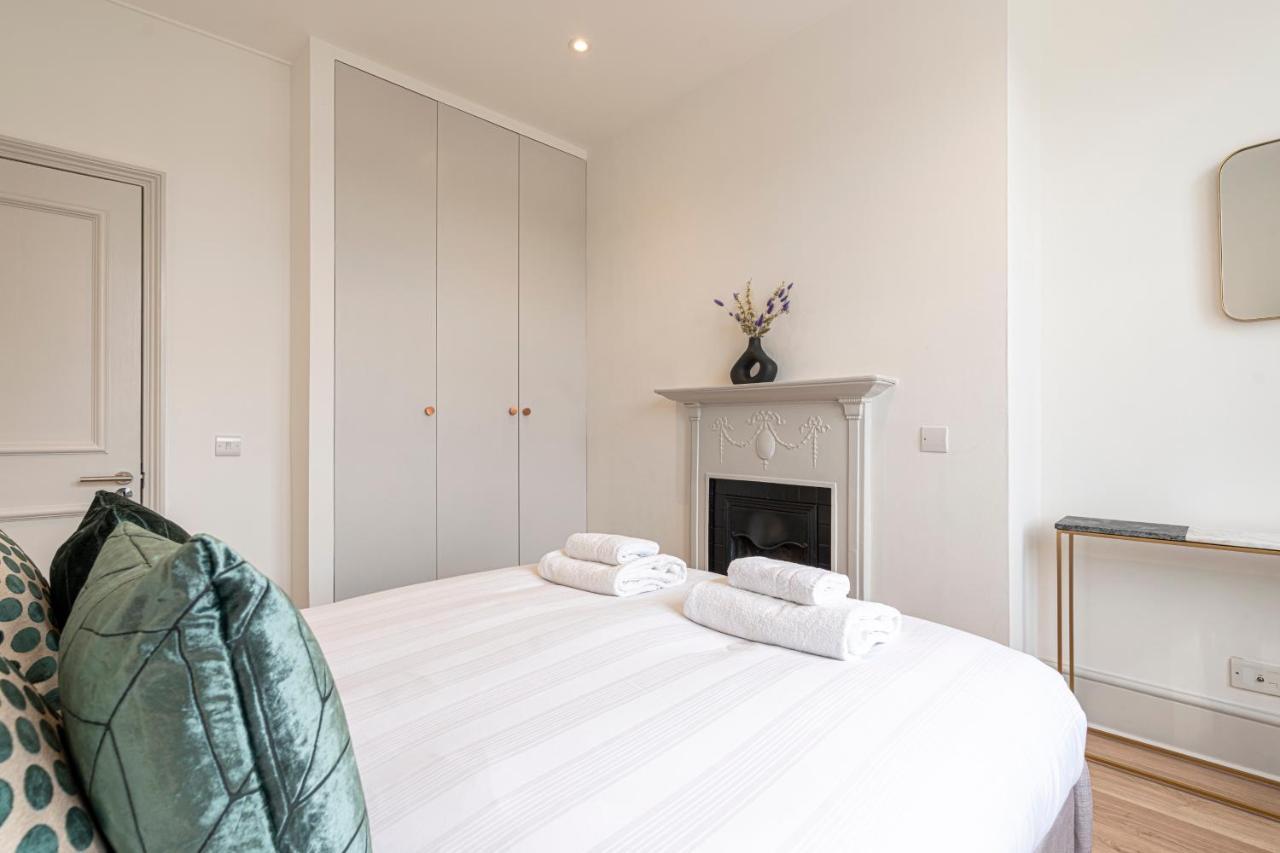 לונדון Stylish 1 Bed Flats In Soho, Next To Piccadilly Circus And Trafalgar Square מראה חיצוני תמונה