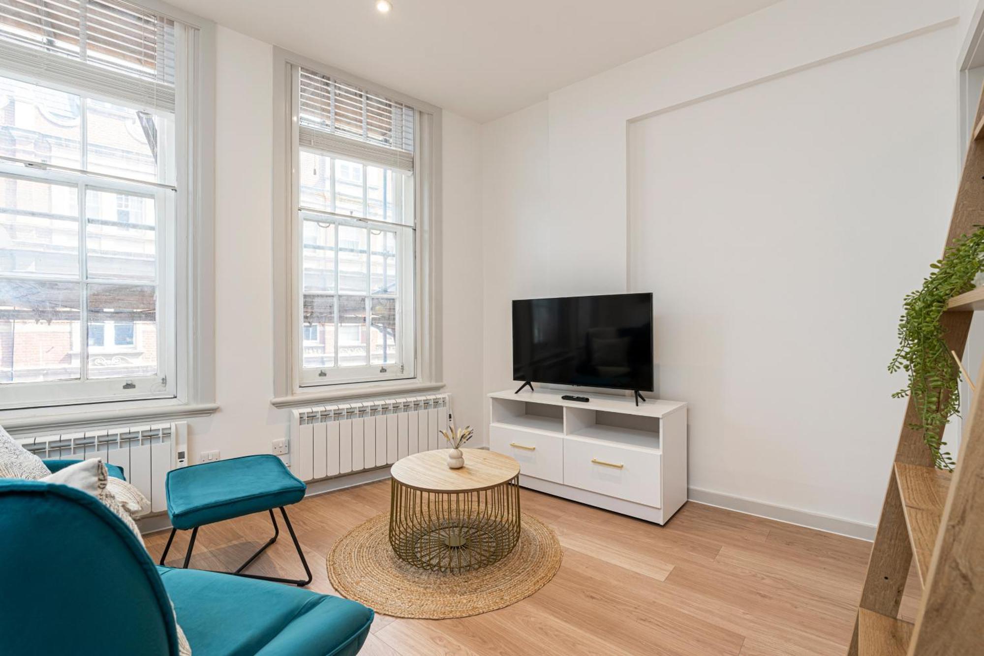 לונדון Stylish 1 Bed Flats In Soho, Next To Piccadilly Circus And Trafalgar Square מראה חיצוני תמונה