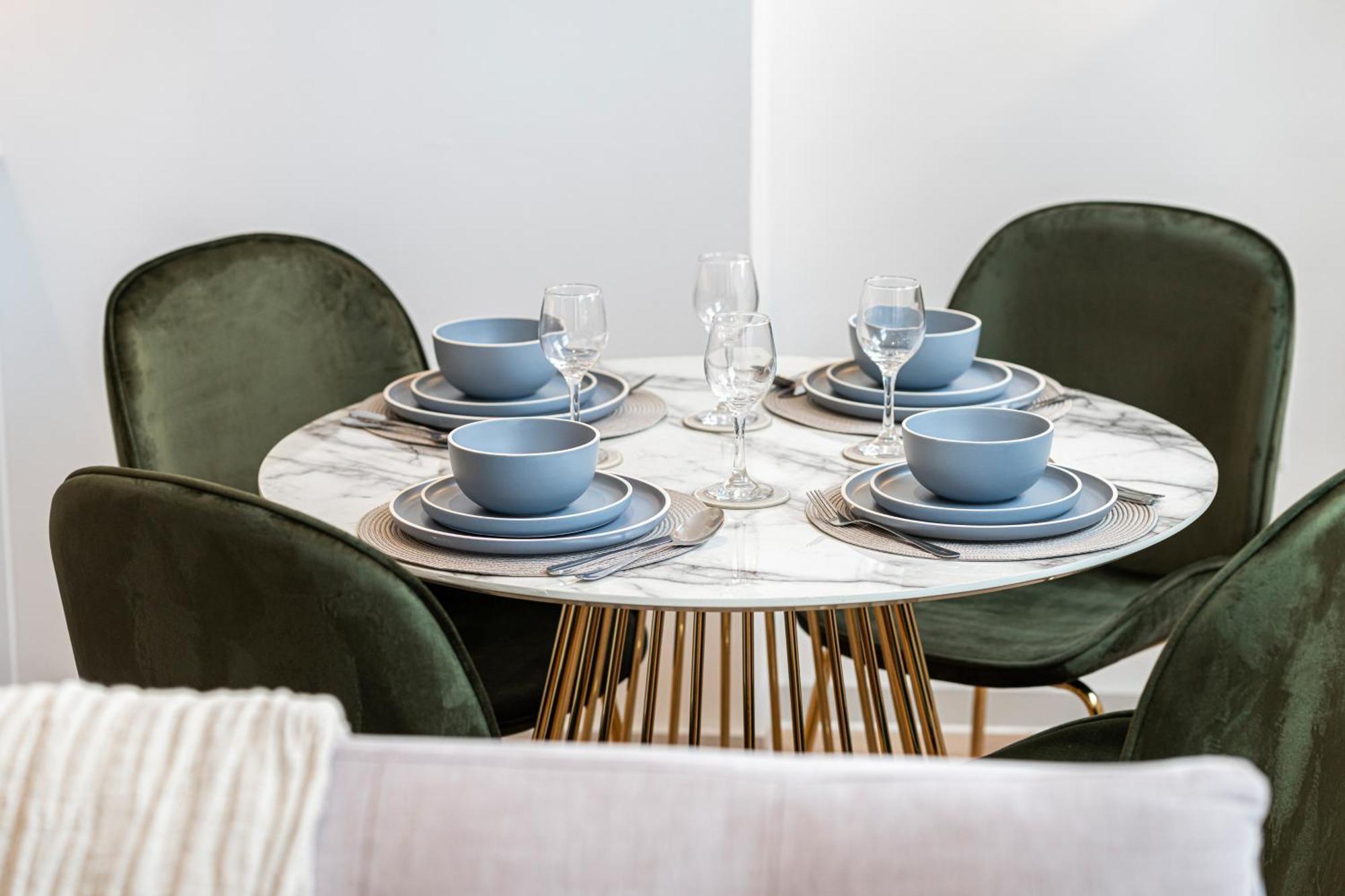 לונדון Stylish 1 Bed Flats In Soho, Next To Piccadilly Circus And Trafalgar Square מראה חיצוני תמונה