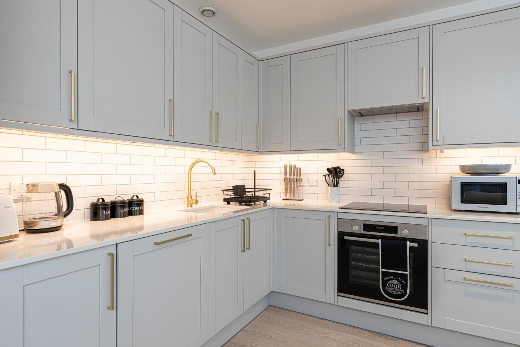 לונדון Stylish 1 Bed Flats In Soho, Next To Piccadilly Circus And Trafalgar Square מראה חיצוני תמונה