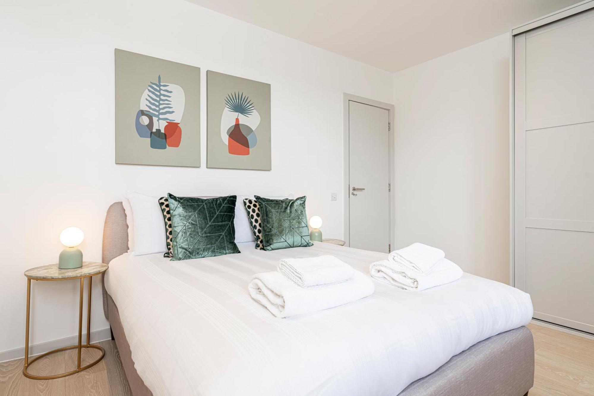 לונדון Stylish 1 Bed Flats In Soho, Next To Piccadilly Circus And Trafalgar Square מראה חיצוני תמונה