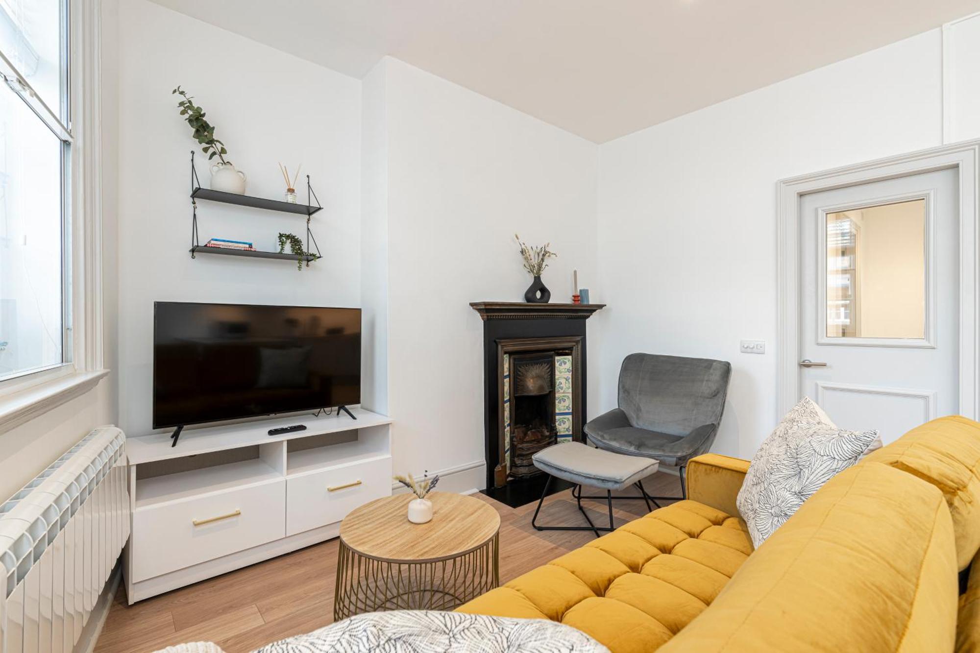 לונדון Stylish 1 Bed Flats In Soho, Next To Piccadilly Circus And Trafalgar Square מראה חיצוני תמונה