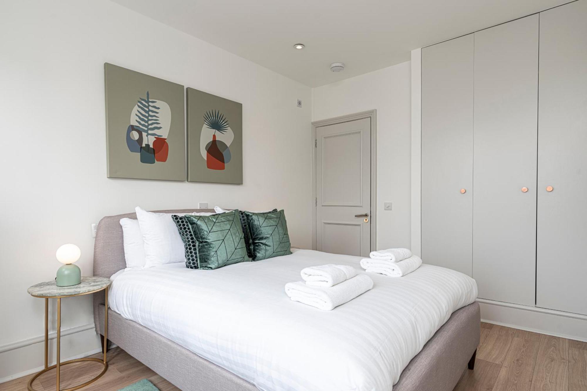 לונדון Stylish 1 Bed Flats In Soho, Next To Piccadilly Circus And Trafalgar Square מראה חיצוני תמונה